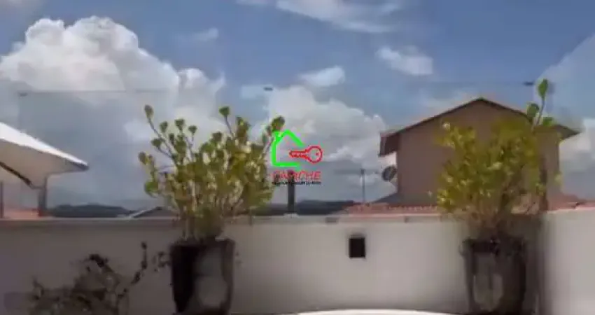 Imperdível cobertura à venda em Vinhedo-SP, no bairro Pinheirinho! 3 quartos, 1 suíte, 2 salas, 2 vagas de garagem, 127m².