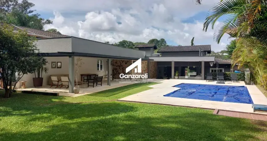Casa Térrea com 4 suítes, 350 m² a venda por R$ 2.900.000,00 - Chácara dos Lagos - Carapicuíba/SP