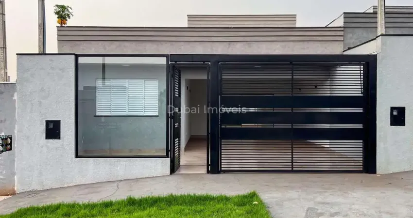 Linda casa no Jardim Munique. Casa Nova. Ótima localização