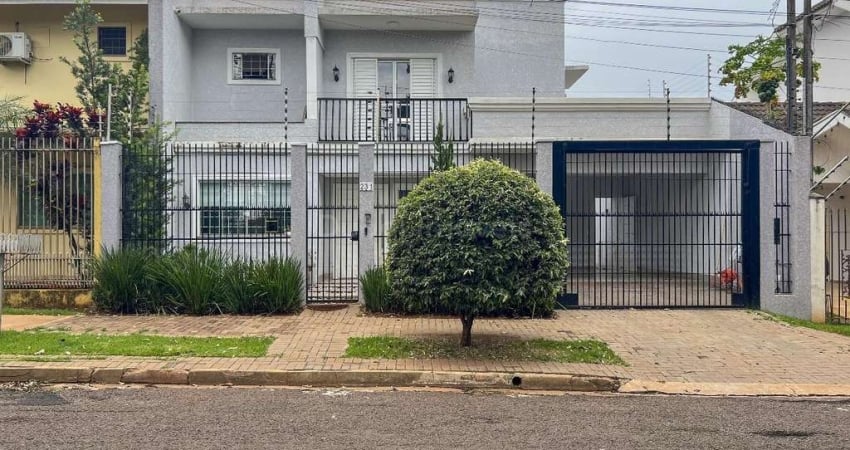 Sobrado Charmoso e Moderno com Automação Alexa em Jardim Bela Vista - Maringá