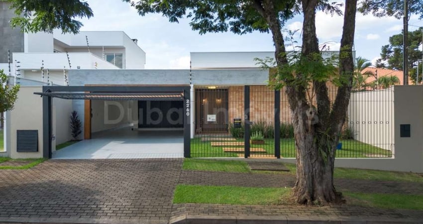 Casa de Alto Padrão  Mais do que uma casa, um refúgio exclusivo.