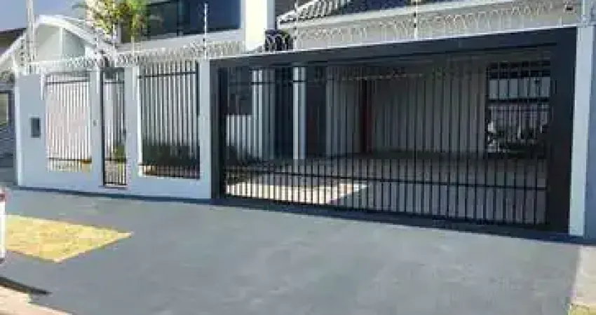 SOBRADO A VENDA NO JARDIM BRASIL, 4 QUARTOS, SENDO 1 SUITE MASTER COM WALKING CLOSET.
