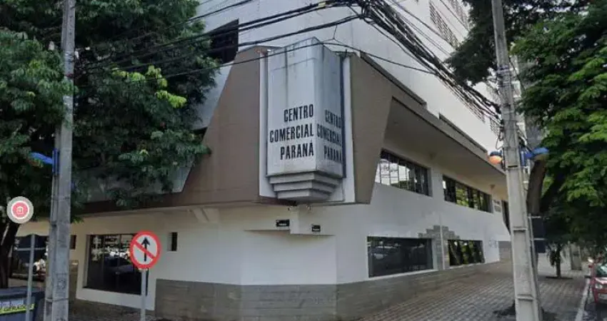 Sala comercial com garagem no centro comercial paraná, perto de escolas e centros médicos.