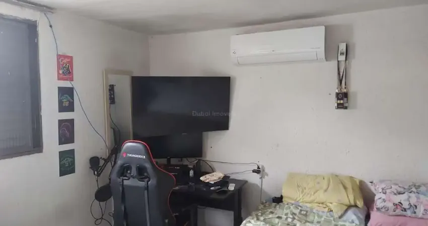 Casa com 3 quartos à venda na Rua dos Ipês 1257, Conjunto Habitacional Inocente Vila Nova Júnior, Maringá