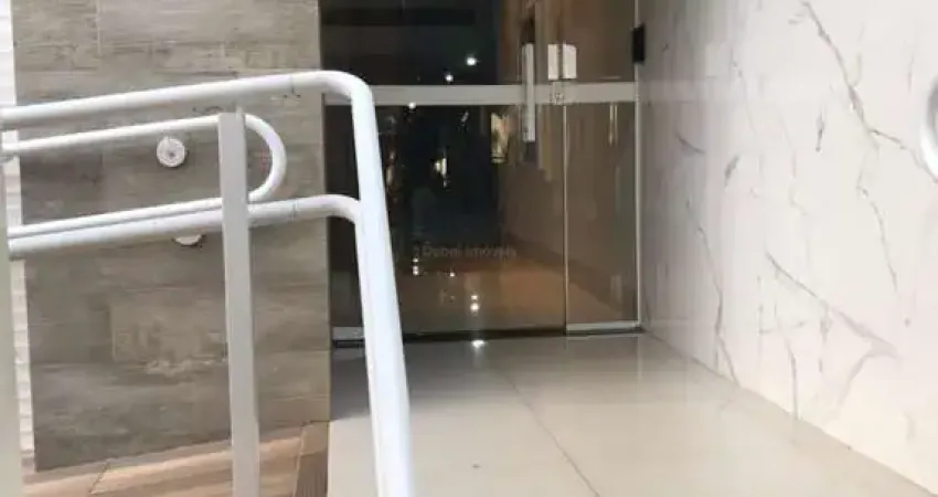 Quitinete mobiliada com garagem em localização privilegiada – pronta para morar