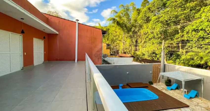 Casa fora de condomínio na praia de juquehy, 4 quartos, 350m². - locação anual