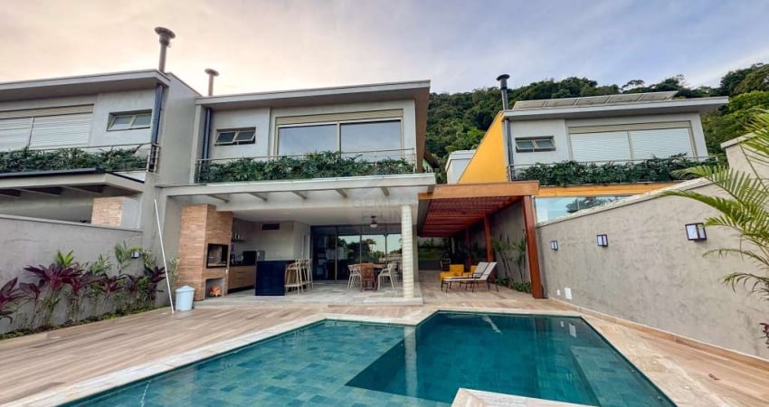 Casa em Condomínio na Praia de Juquehy - VENDA e LOCAÇÃO ANUAL