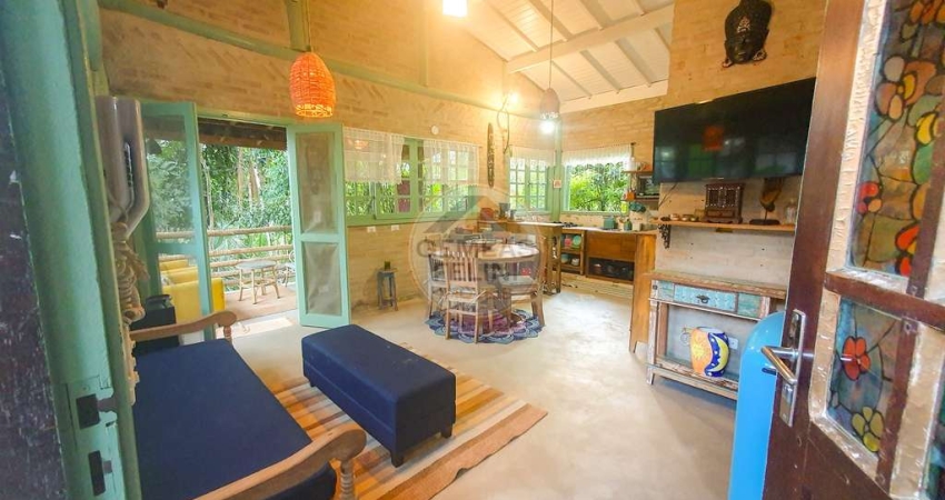 Casa em condomínio arborizado - VENDA E LOCAÇÃO ANUAL