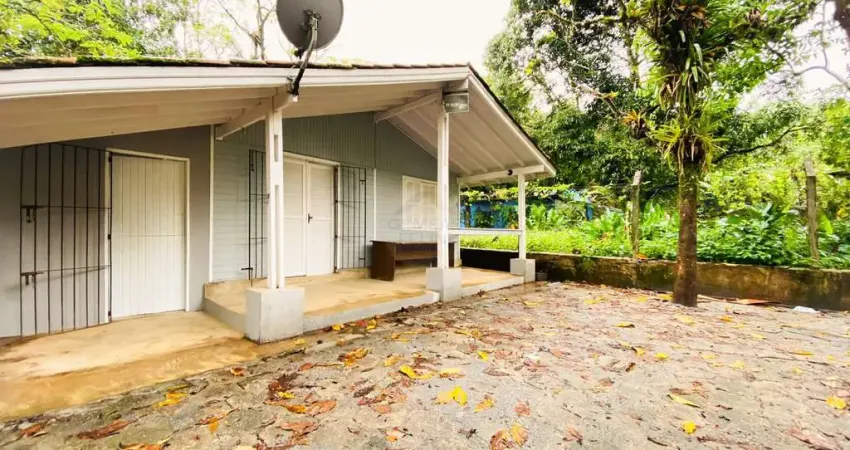 Casa estilo chalé perto do mar na praia de juquehy - oportunidade