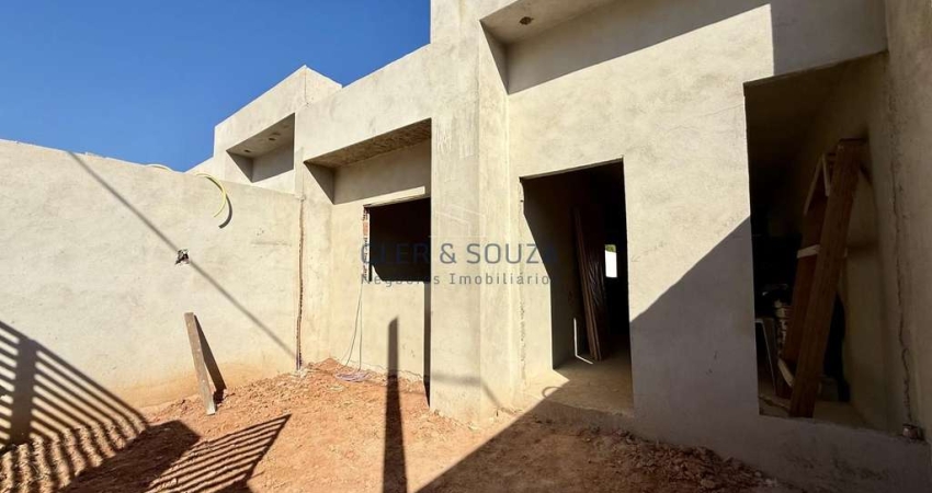 Casa para Venda em Volta Redonda, Santa Rita do Zarur, 2 dormitórios, 1 suíte, 2 banheiros, 2 vagas