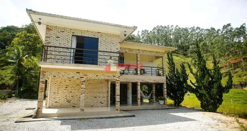 Casa de 03 dormitórios, Rio Farias, Antônio Carlos, SC