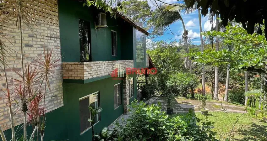 Chácara / sítio com 6 quartos à venda na Rua Rainilda Klaus de Melo, Alto Biguaçu, Biguaçu