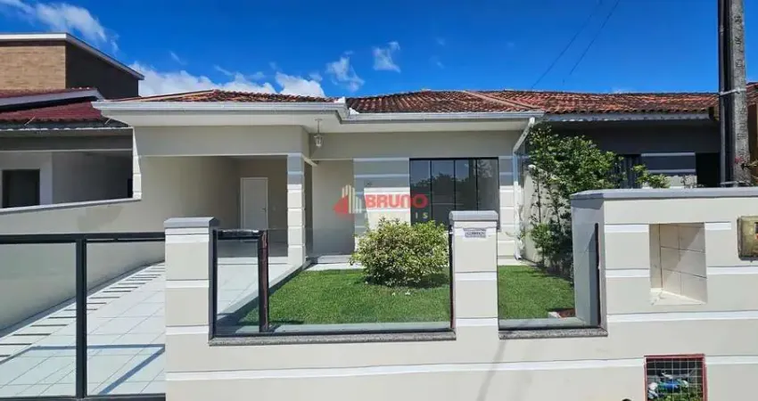 Casa com 2 quartos à venda na Rua João Chiuzon Garcia, 198, Centro, Antônio Carlos