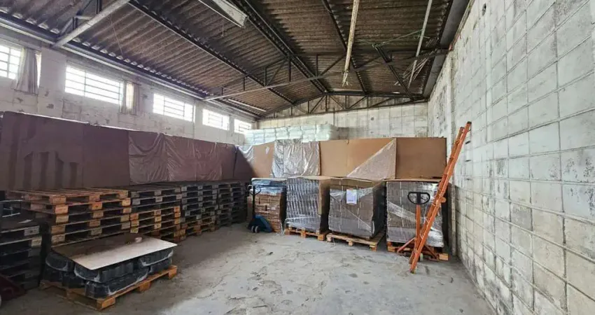Terreno Galpão 336m 8m de frente R$ 1.000.000,00 Santo Amaro