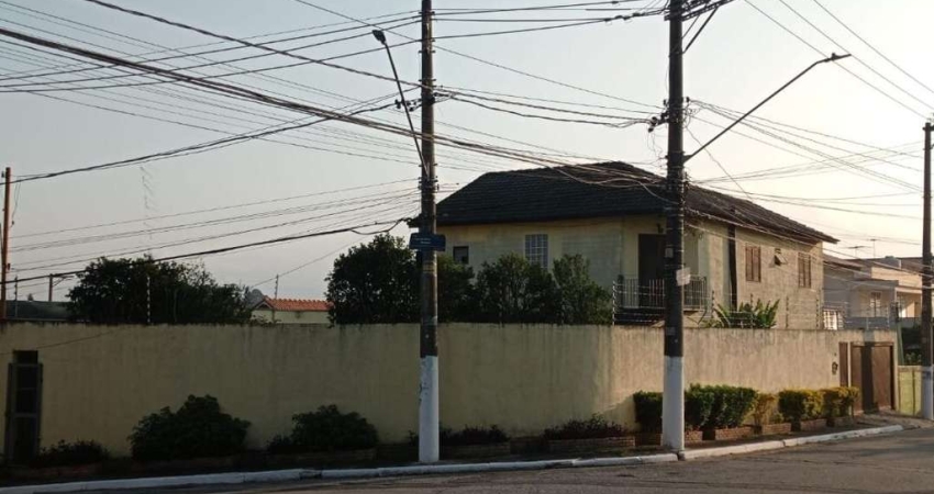Sobrado R$ 950.000,00 Jardim Clipper / Cidade Dutra - São 4 dormitórios, sendo duas suítes 4 vaga e piscina