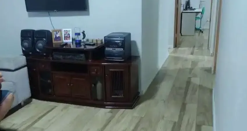 Casa reformada R$ 669.000,00 Cidade Dutra 2 dormitórios 3 vagas espaço gourmet e churrasqueira