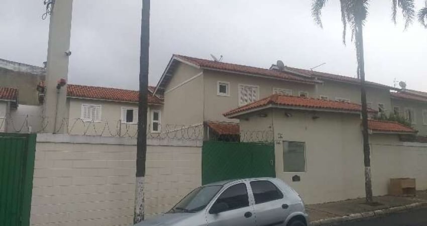 SOBRADO em Condomínio fechado - 2DORM - R$ 380.000,00 – PARQUE REBOUÇAS aceita financiamento