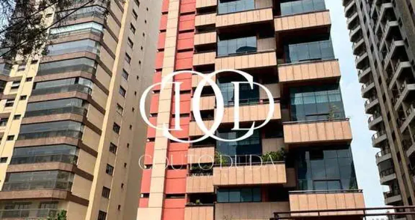 Apartamento com 3 Quartos e 1 banheiro à Venda, 260 m² em São Caetano do Sul/SP