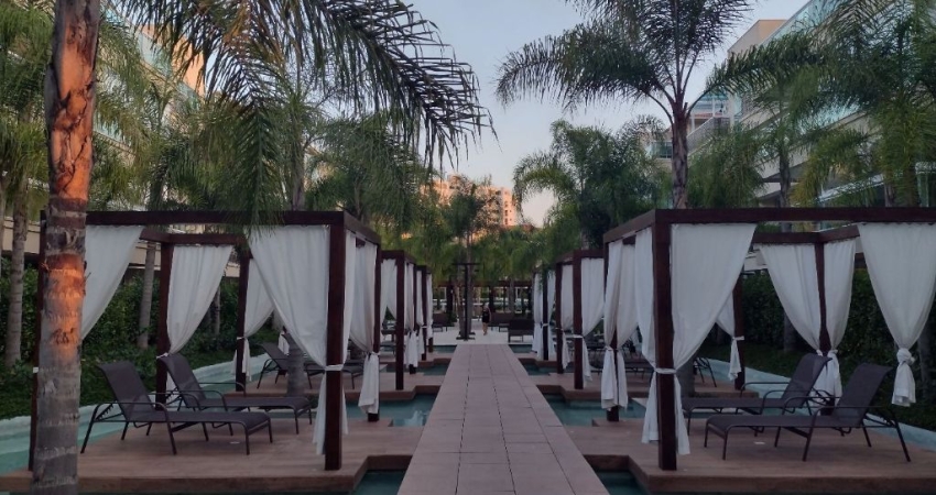 Cobertura no Barra Village Lakes - 3 Quartos Sendo 2 Suítes 148m²