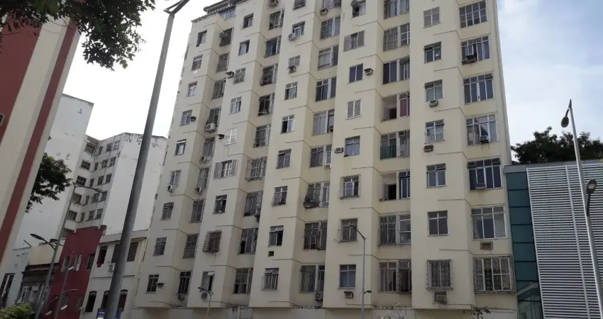 Apartamento indevassavel -arejado-porto maravilha-centro