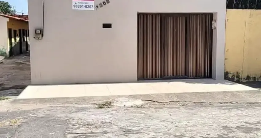 Vendo Ótima Casa Duplex na  Rua Vinícius de Moraes, n: 9999, Bairro Vila Manoel Sátiro