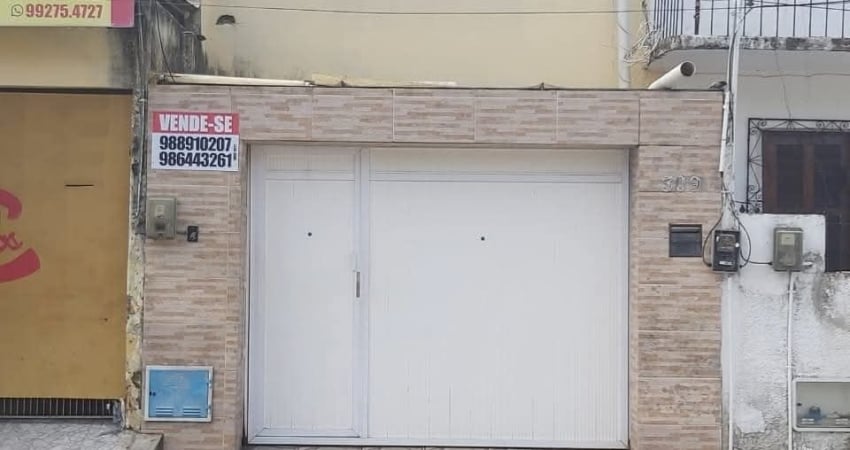 Casa com 3 quartos à venda na Rua Jockey Clube, Jóquei Clube, Fortaleza