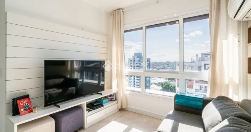 Apartamento mobiliado, 2 dormitórios, 2 garagens, no bairro Boa Vista