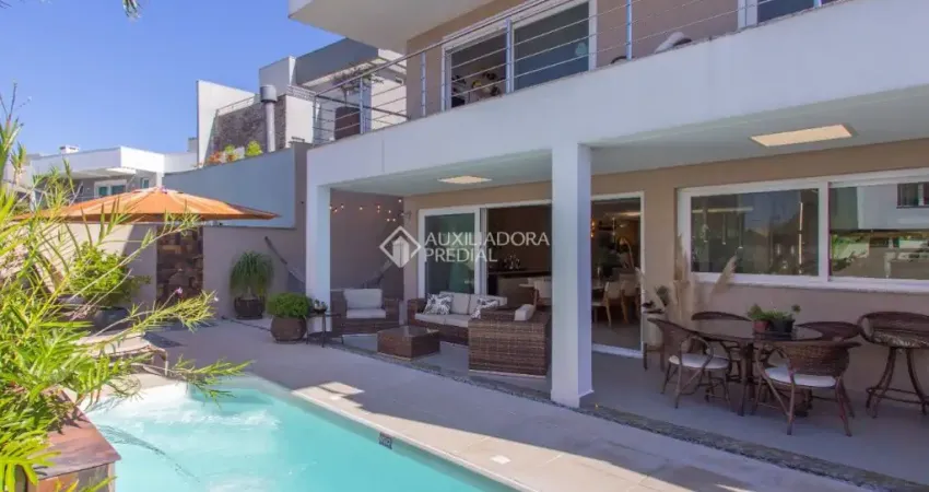 Casa em condominio na Hipica 3 suites lareira, piscina espaço gourmet