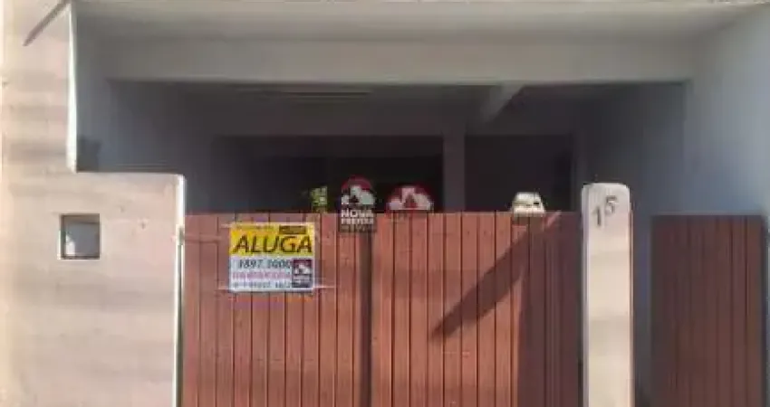 Casa com 3 quartos para alugar na Rua Francisco Moacir Ferreira, 15, Barranco Alto, Caraguatatuba