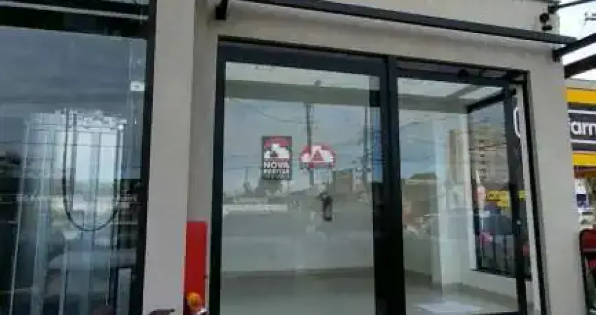 Sala comercial 41,21m², wc privativo, vista mar no centro de Caraguatatuba