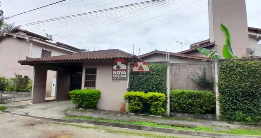 Locação de Sobrado em Condomínio no Bairro Massaguaçú