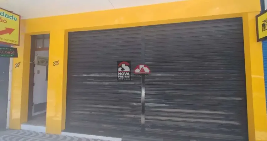 Ponto comercial para alugar na Rua Doutor Gustavo de Godoy, 33, Centro, Pindamonhangaba