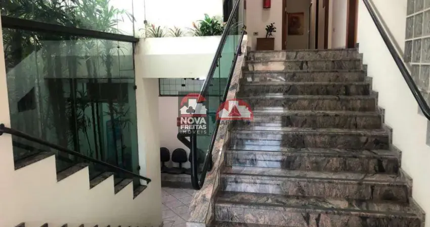 Ponto comercial para alugar na Rua Doutor Frederico Machado, 294, São Benedito, Pindamonhangaba