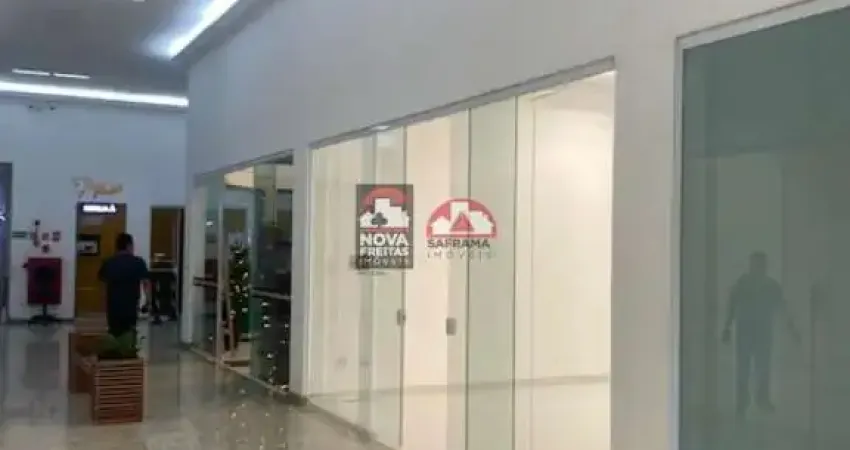 Excelente Oportunidade de Locação - Galeria Esplanada em São José dos Campos!