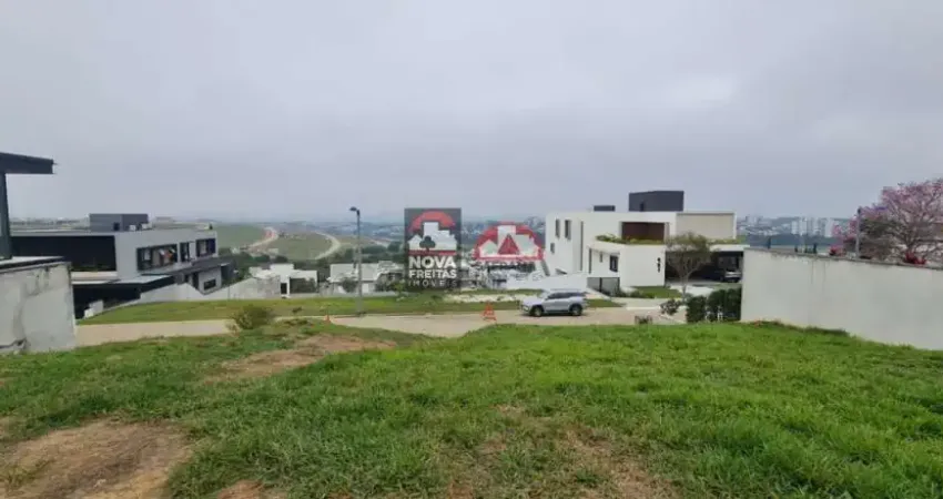 Terreno à Venda com 880 m² no condomínio Reserva do Paratehy, alto padrão no Urbanova, SJC