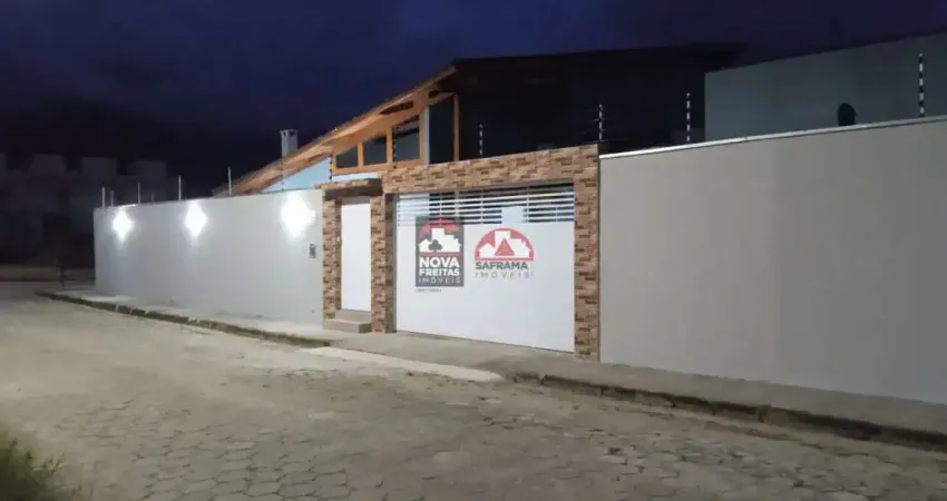 Casa com 3 quartos à venda na Rua Rio Paraná, 320, Estância Balneária Hawai, Caraguatatuba