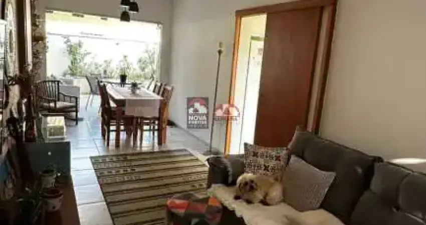 Casa com 2 quartos à venda na Rua Caraguatatuba, 347, Parque das Nações, Pindamonhangaba