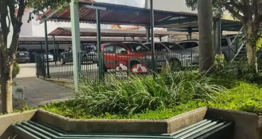 Sobrado no Condomínio Village Amsterdã - Bosque dos Eucaliptos - São José dos Campos