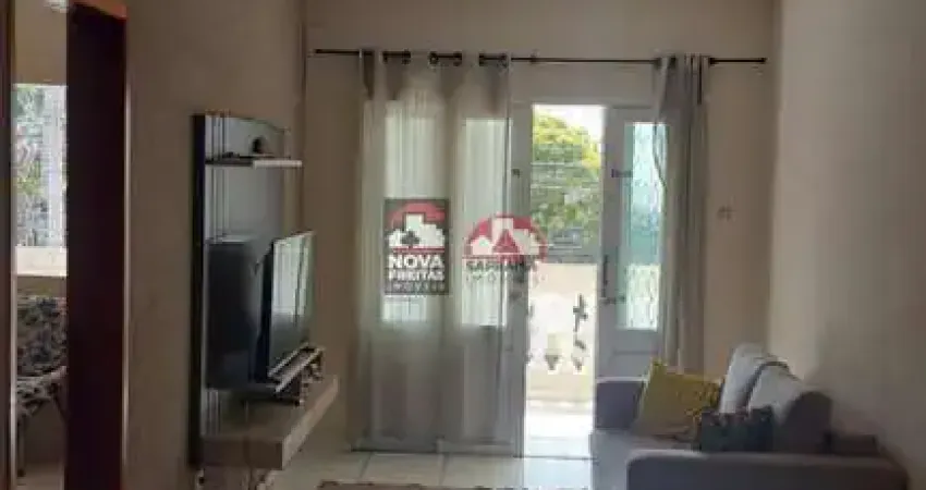 Casa Casa com ponto comercial em São José dos Campos