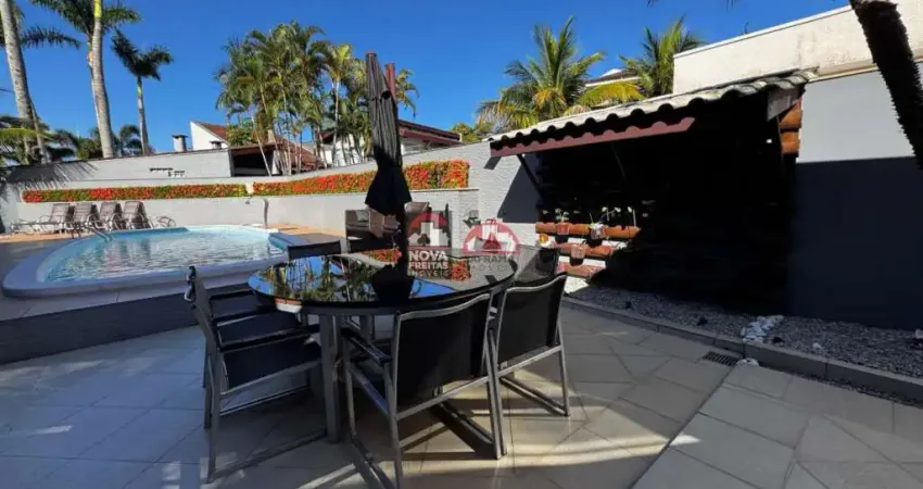 Casa com 6 quartos à venda na Rua Golfe A, 545, Tabatinga, Caraguatatuba