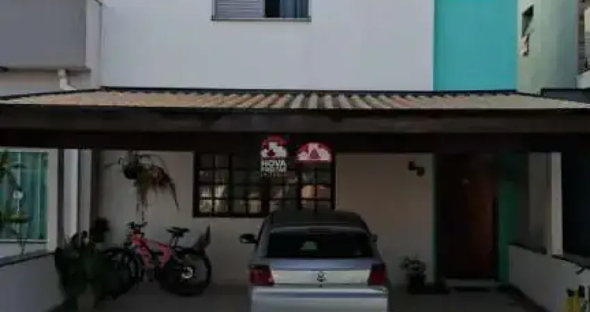Casa com 4 quartos à venda na Rua Lavanda, 69, Condomínio Residencial e Comercial Laguna, Pindamonhangaba