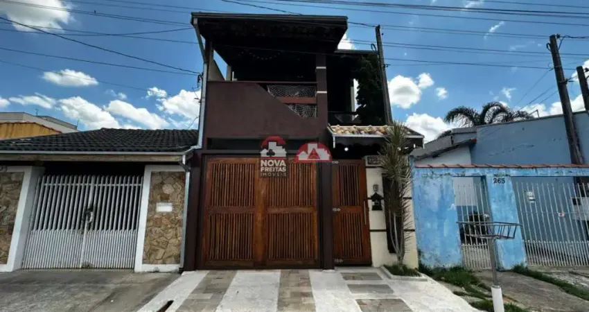 Sobrado à Venda no Bairro Cidade Jardim - Pindamonhangaba