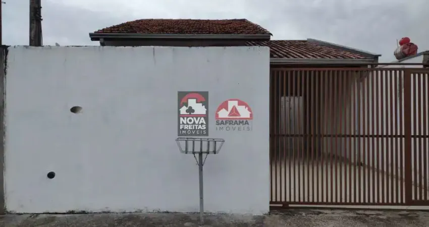 Casa com 2 quartos à venda na Rua Lorena, 177, Conjunto Habitacional Terra dos Ipês II (Fase II), Pindamonhangaba