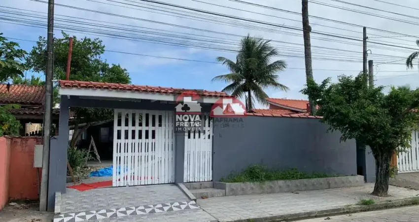 Casa com 4 quartos à venda na Rua Maria Pedrina Pimenta, 181, Jardim Britânia, Caraguatatuba
