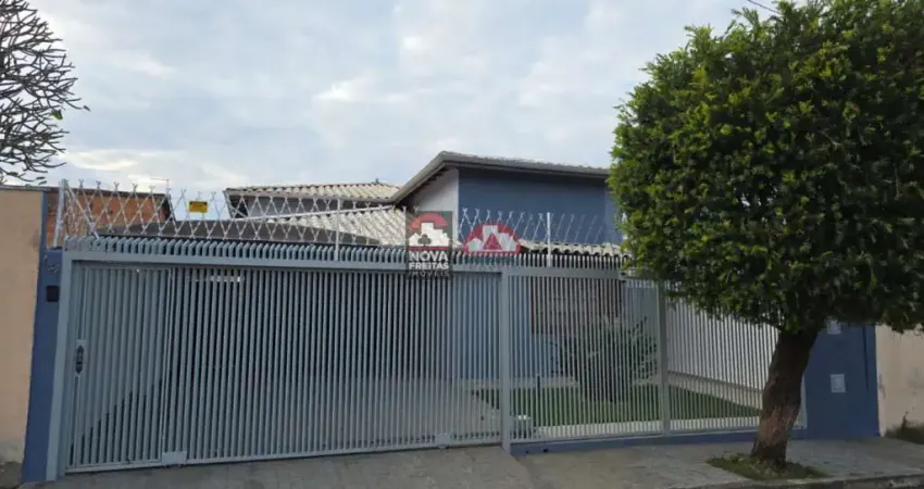 Casa com 2 quartos à venda na Rua Félix Samaha, 141, Santana, Pindamonhangaba