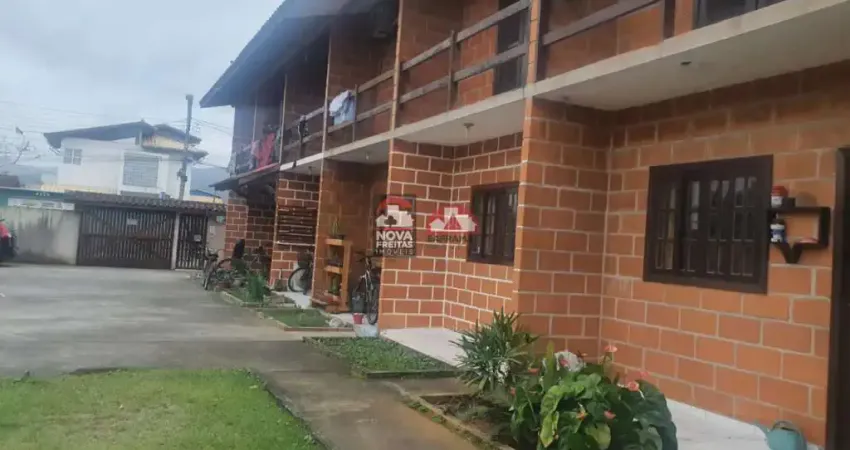 Casa com 2 quartos à venda na Rua Dezessete, Casa 07 - Cond. Assobradado, 149, Pontal de Santa Marina, Caraguatatuba