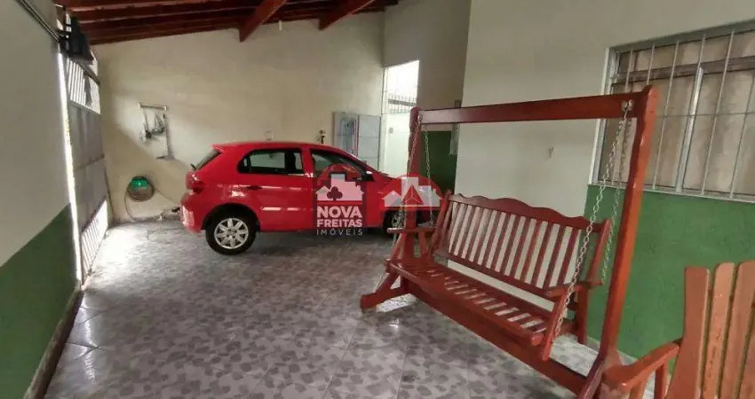 Casa com 2 quartos à venda na Rua Geraldo Bento dos Santos, 33, Residencial e Comercial Laerte Asumpção, Pindamonhangaba