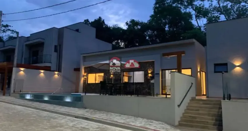 Casa com 3 quartos à venda na Rua Karina Gomes Faria, U02, 50, Urbanova, São José dos Campos