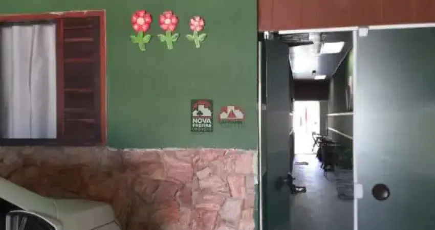 Casa com 1 quarto à venda na Rua Genésio Moreira Cardoso, 229, Residencial e Comercial Laerte Asumpção, Pindamonhangaba