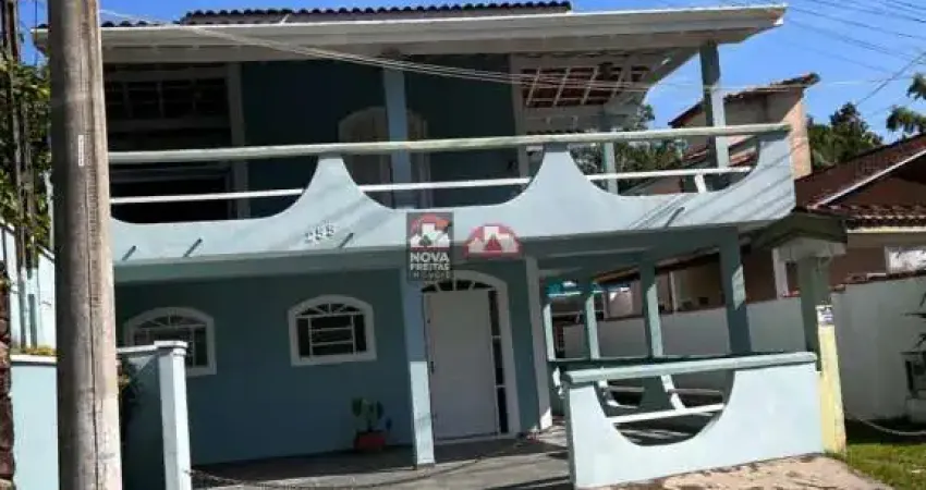 Casa com 3 quartos à venda na Rua Quirino Jacinto dos Santos, 255, Massaguaçu, Caraguatatuba